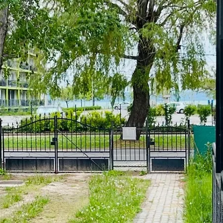 Balcsitthon Ezuestpart *