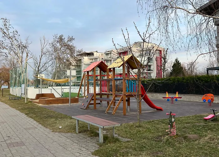 公寓 Balcsitthon Ezuestpart *